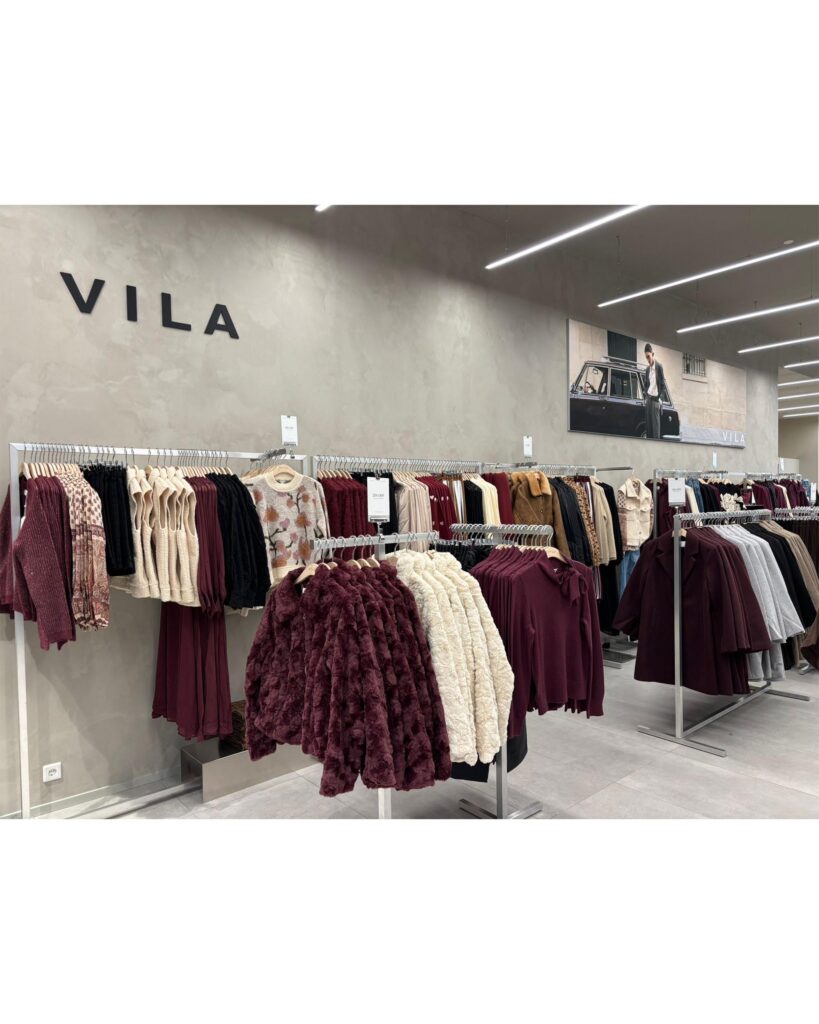 ALL__0000s_0000_WhatsApp Image 2025-10-09 at 09.19.38 (1)