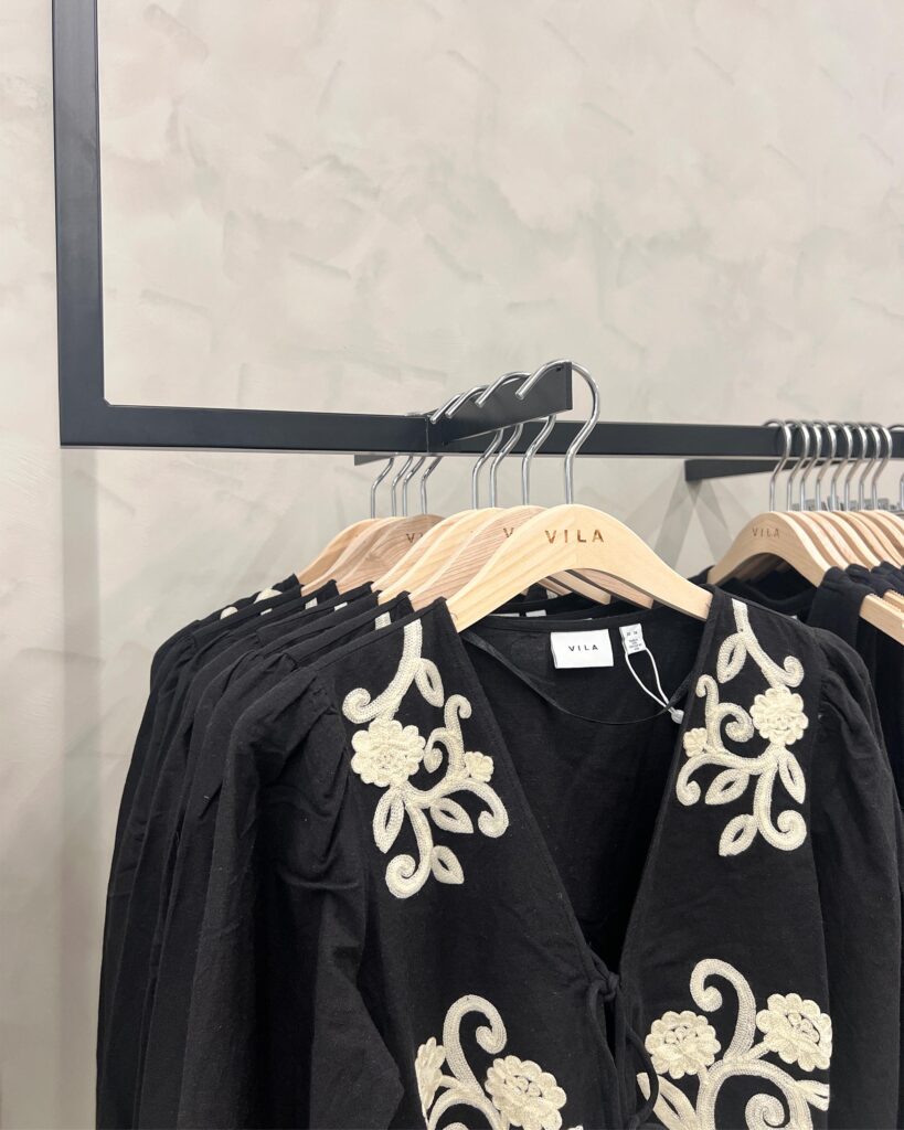 ALL__0000s_0013_IMG_8117